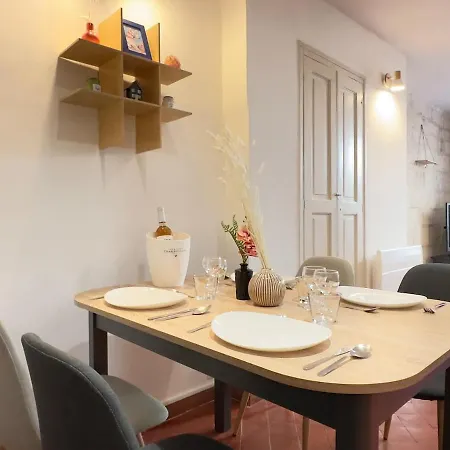 Apartment Le Charme D'avignon Antony